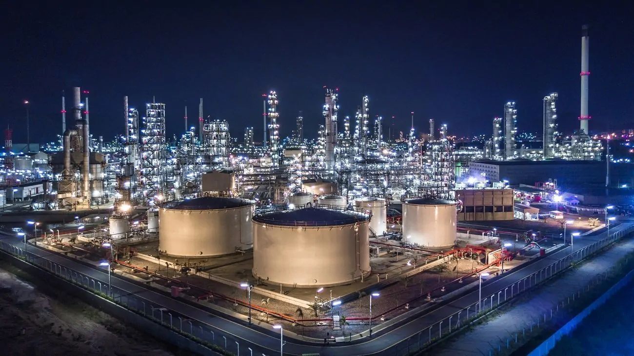 EU sanctions on Russian oil